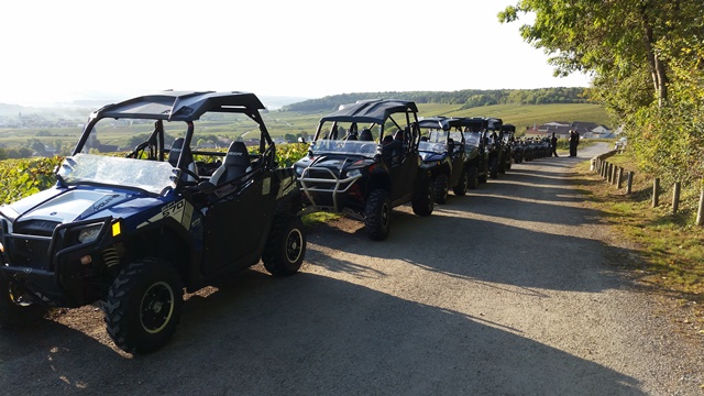 Randonnée en buggy et oenotourisme